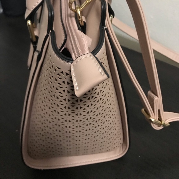 ❌SOLD❌Pre-owned Call It Spring bag - Picture 5 of 7